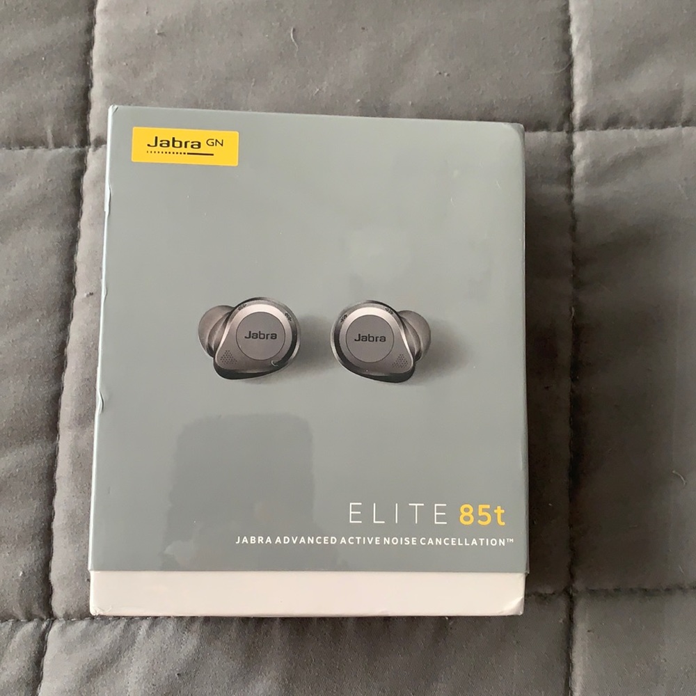 Jabra advanced active noise cancellation wireless headphone